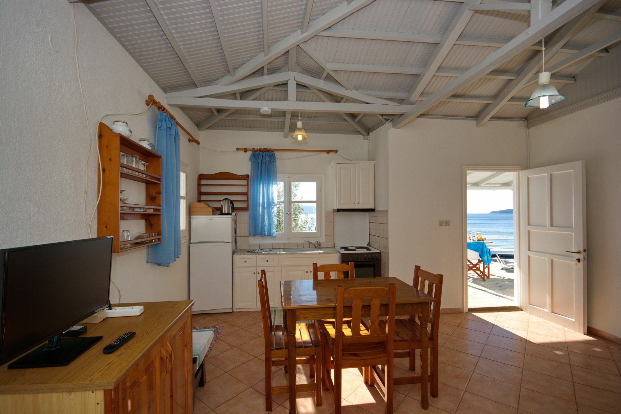 Fisherman'S Cottage Kalamakia Exterior photo